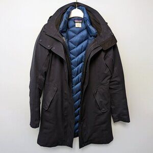 Patagonia Women's Tres 3-in-1 Parka in Dark Blue